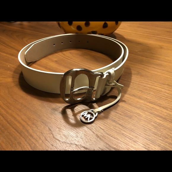 michael kors belt mens orange